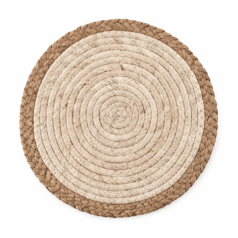Round Hand-Woven Palm Leaf Placemat Size 30 cm
 4