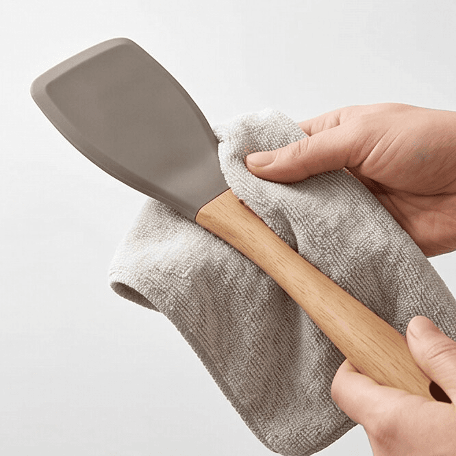 Silicone Spatula with Wooden Handle 5