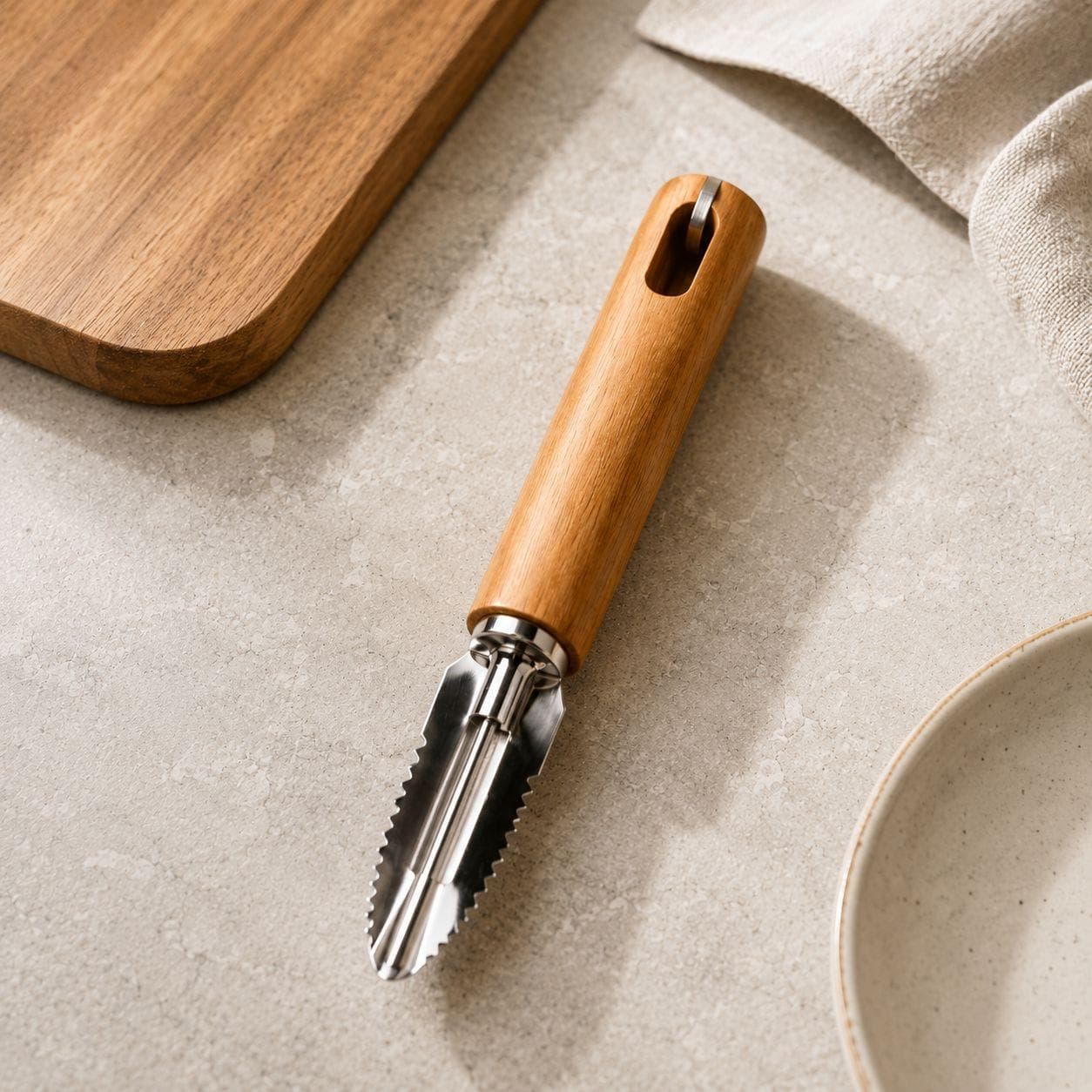 Professional Vegetable Peeler with Wooden Handle 5