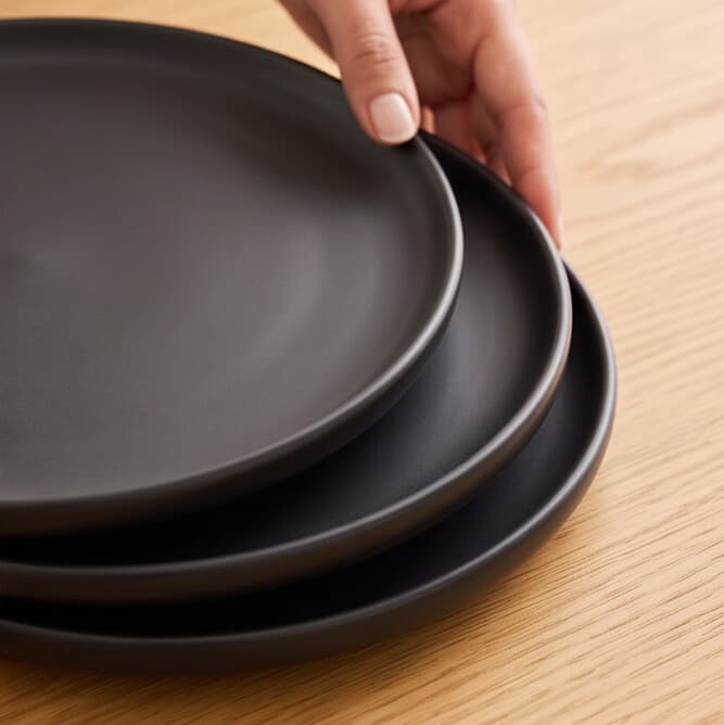 Luxury Large Round Matte Gray Melamine Serving Plate Set of 4 Pieces – Size 30 cm

 3