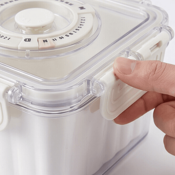 Transparent Food Storage Container with Round Lid for Date Tracking - Small 5