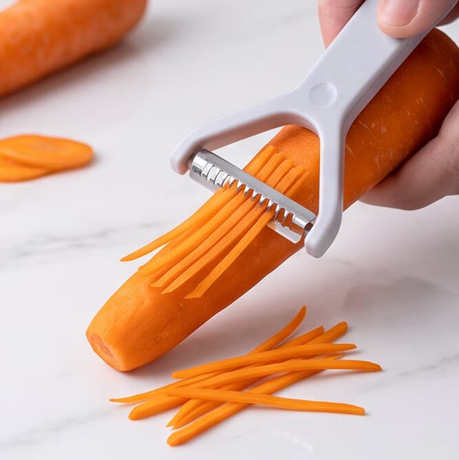 Multi-Function Vegetable Peeler 4