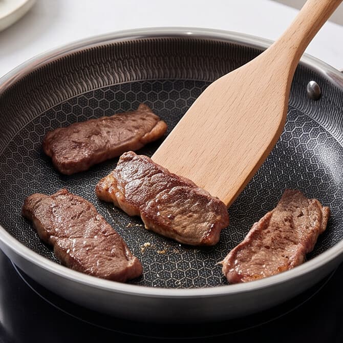 Stainless Steel Frying Pan with Textured Surface, No Lid - Suitable for Quick Frying - 24x7.5cm 8
