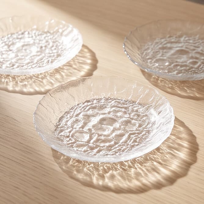 Natural Stone Texture Glass Serving Plate with Gold Rim – 15CM