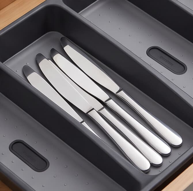 Kitchen Drawer Organizer for Cutlery and Utensils 5